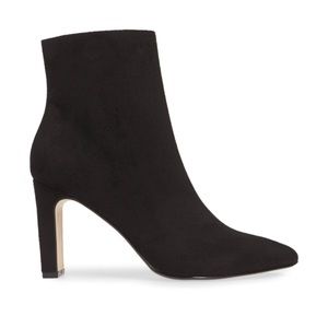 BNIB Chinese Laundry Black ankle booties